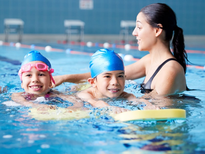 otroški wellness - plavalni tečaj